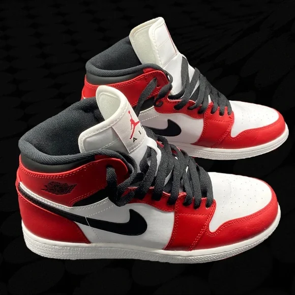 靴 AIR JORDAN 1 RETRO HIGH OG  (2013) Nike AIR JORDAN 1 RETRO HIGH CHICAGO 2013 RELEASE 332550-163